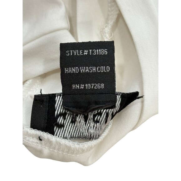 Gracia Womens Top Puff Sleeve White Paris Eiffel Tower Floral Embroidered Size S - Picture 8 of 8